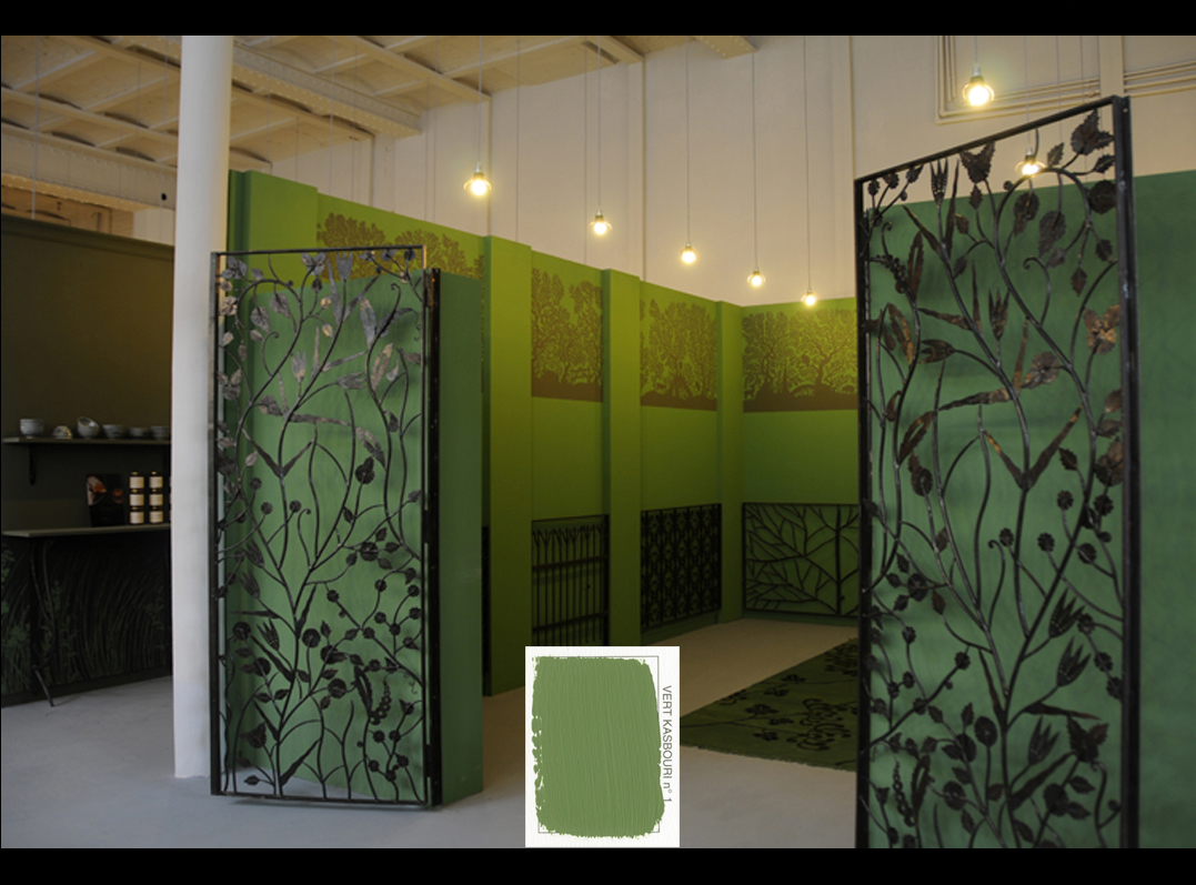 Décor peint avec peinture acrylique vert kasbouri | EMERY&Cie