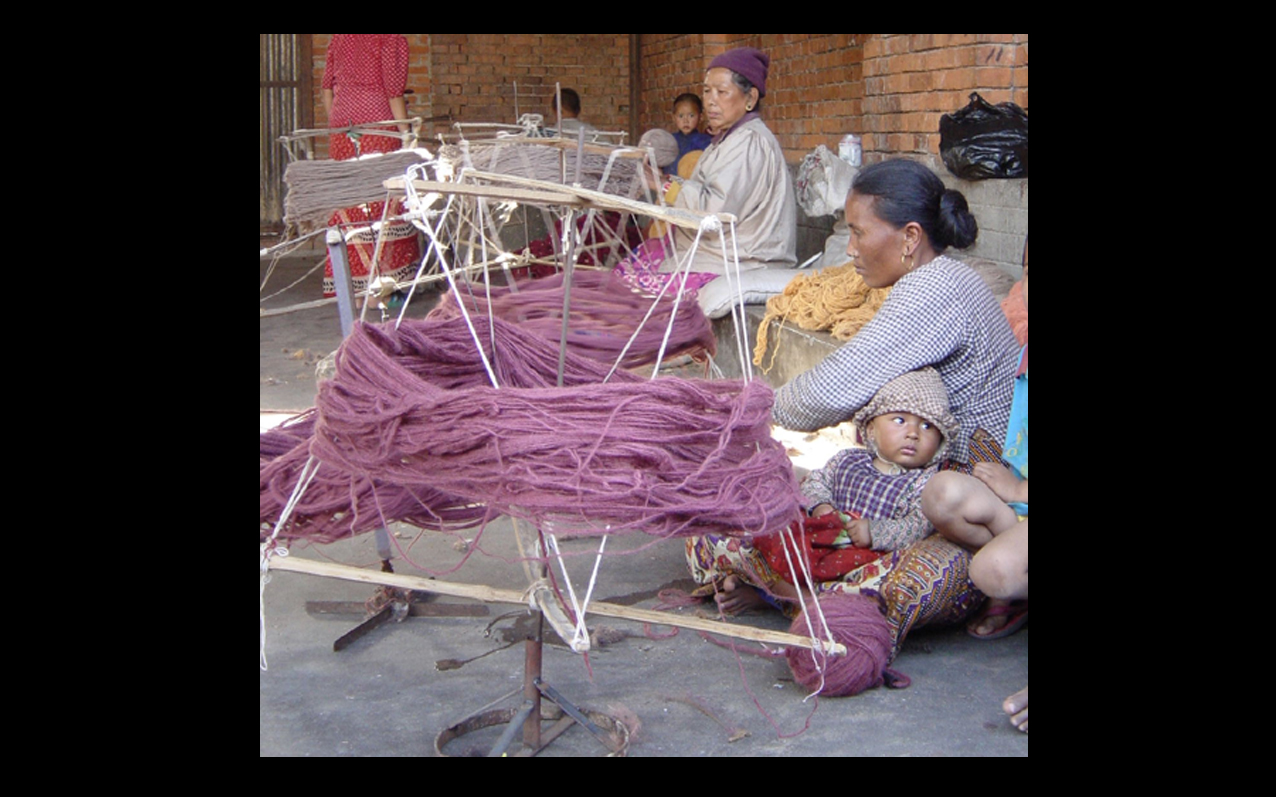 Processus de fabrication de tapis au Népal | EMERY&Cie